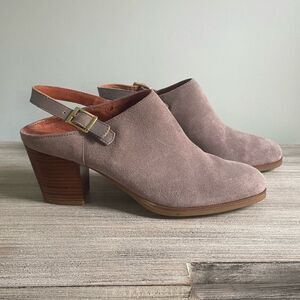 Natalia Blanco Suede Heels